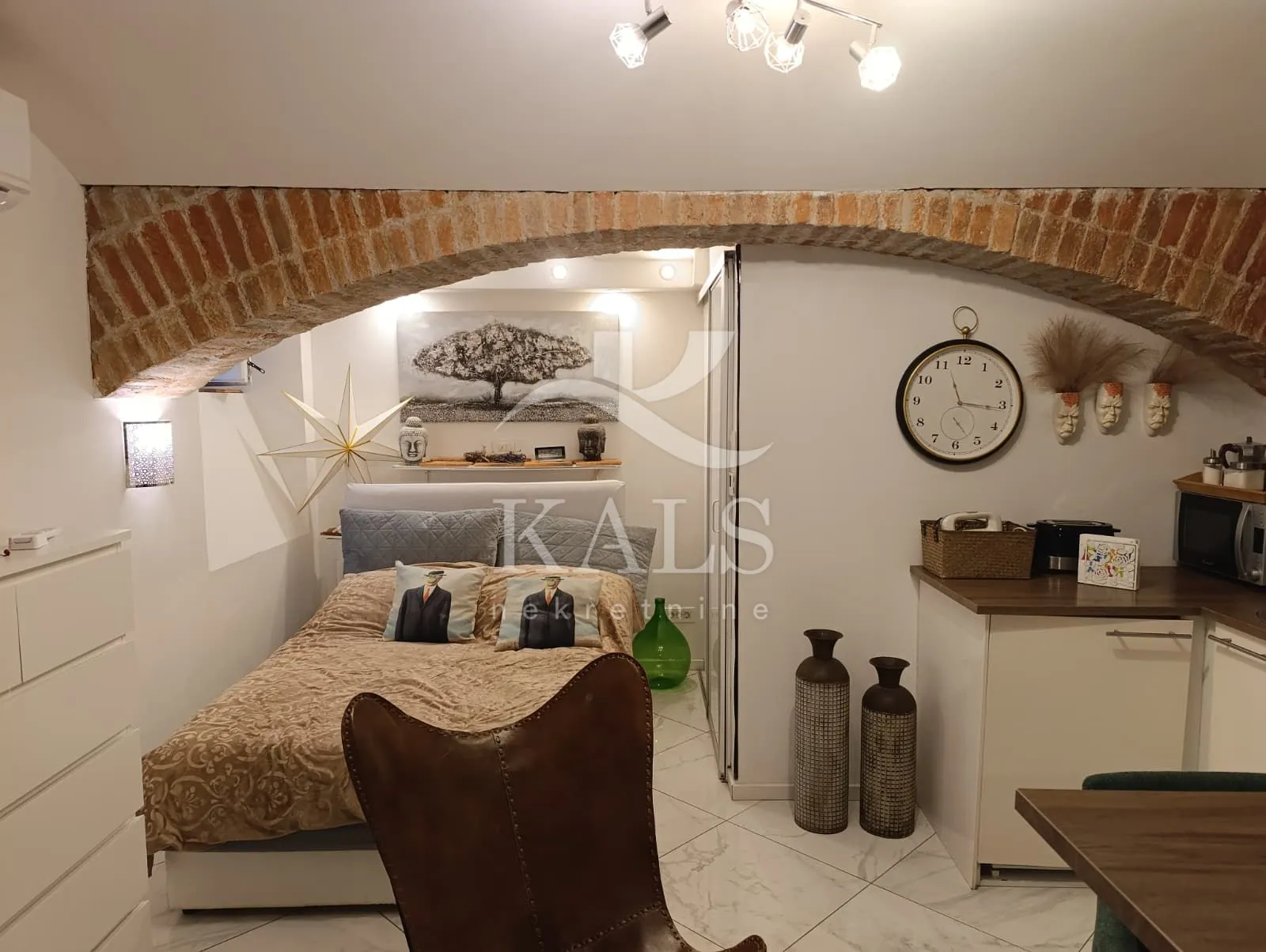 prodaja, zagreb, centar , 30 m2, garsonijera - slika 7