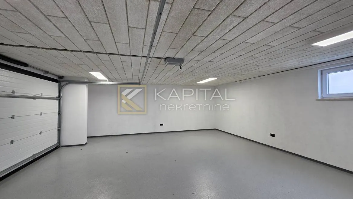kastav rubeši! 3s+db, 105 m2, garaža48 m2, velika okućnica! - slika 17
