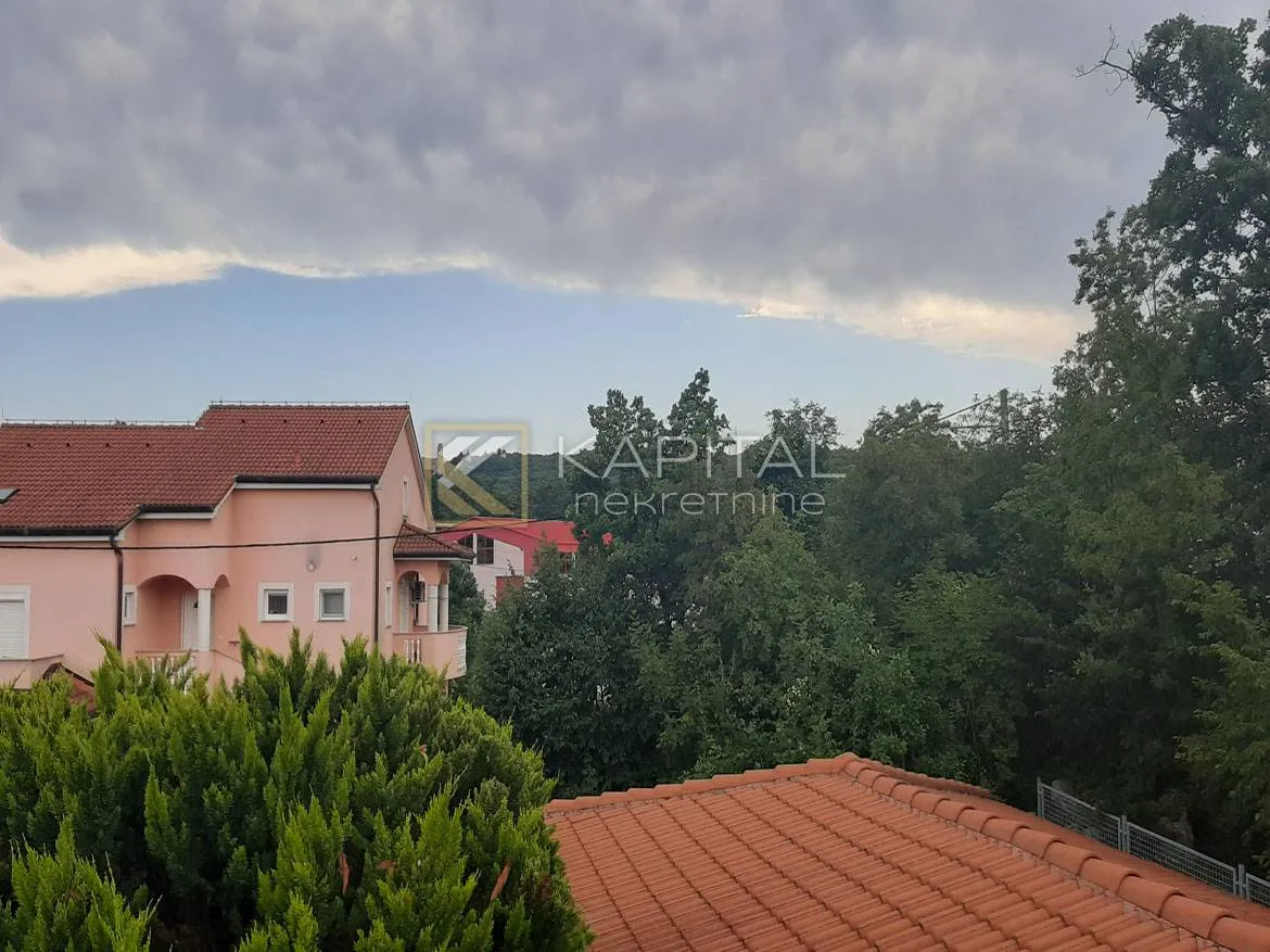 kastav moderna kuća s garažom - slika 8