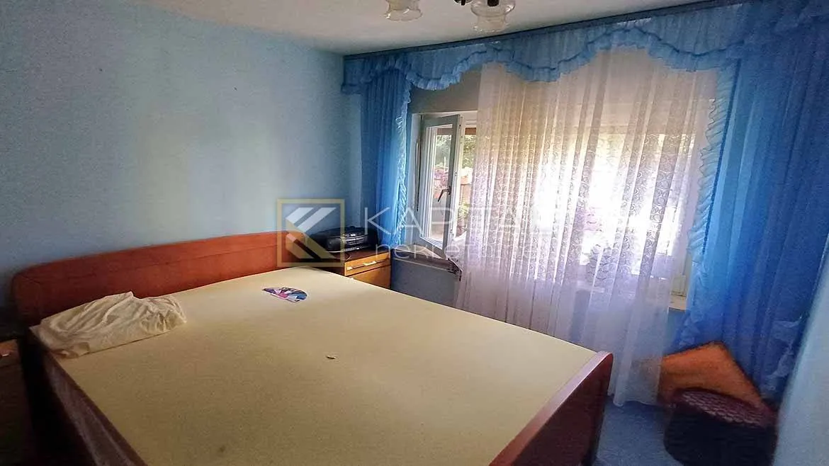 jadranovo, samostojeća kuća s garažom - slika 5