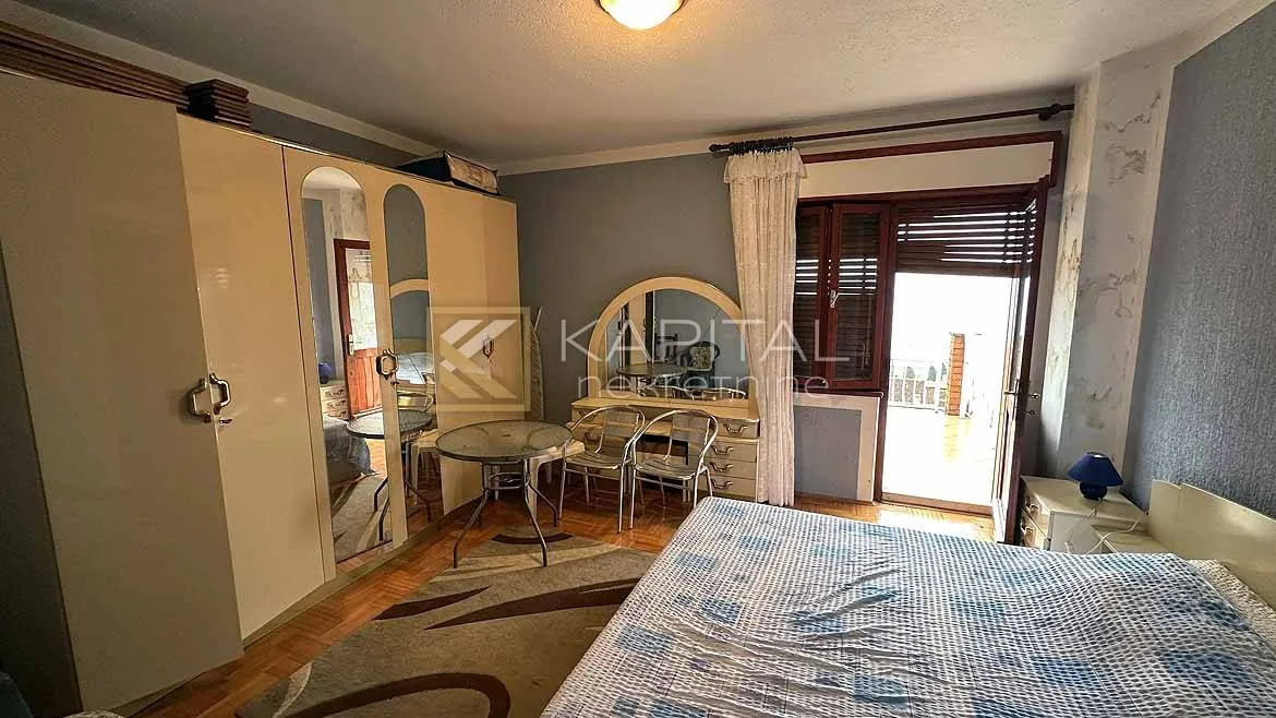 opatija kuća s 4 stana s predivnim pogledom na more - slika 7