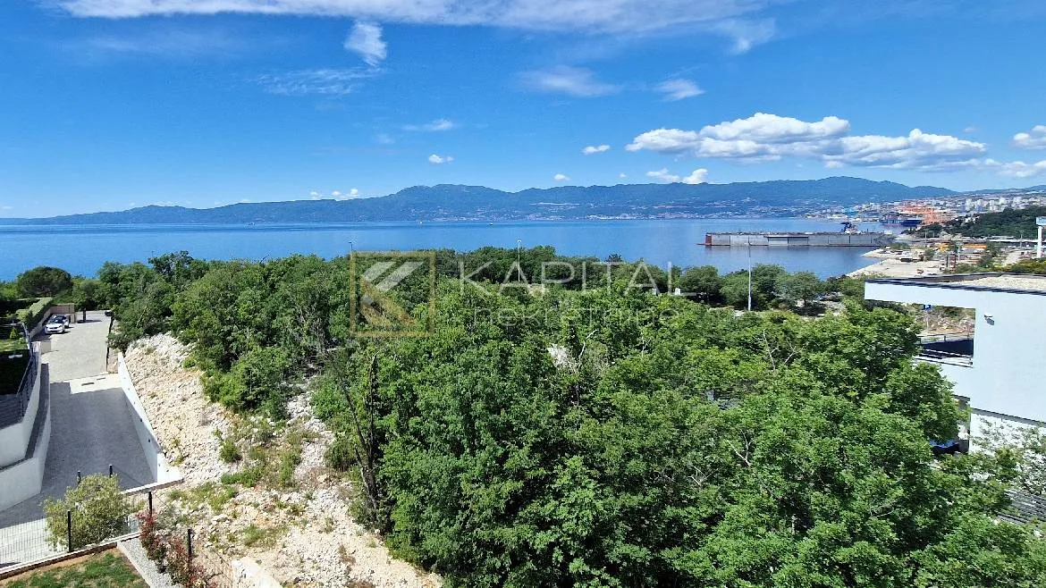 Zemljište Kostrena (Žurkovo) – samo 200 m od mora, jedinstvena lokacija! - Žurkovo, Kostrena