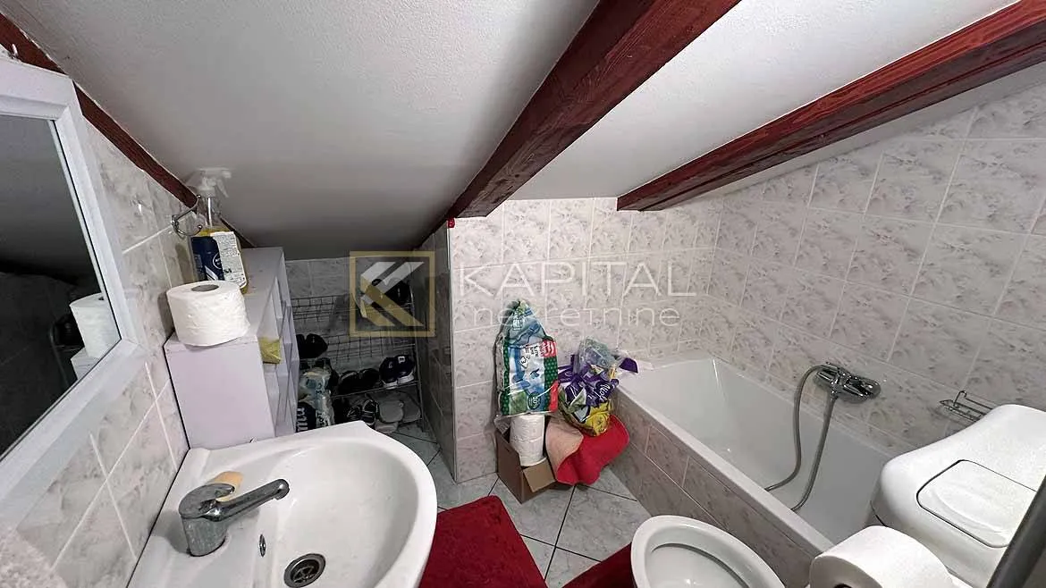opatija kuća s 4 stana s predivnim pogledom na more - slika 15