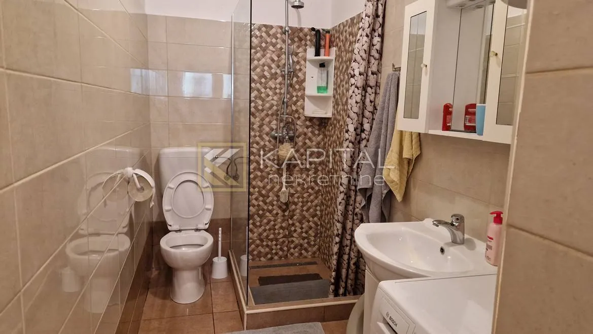 prodaje se 2s+db stan od 65 m² – sroki - slika 6