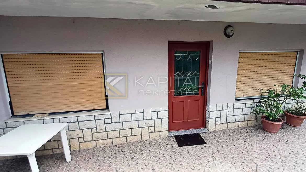 jadranovo, samostojeća kuća s garažom - slika 3