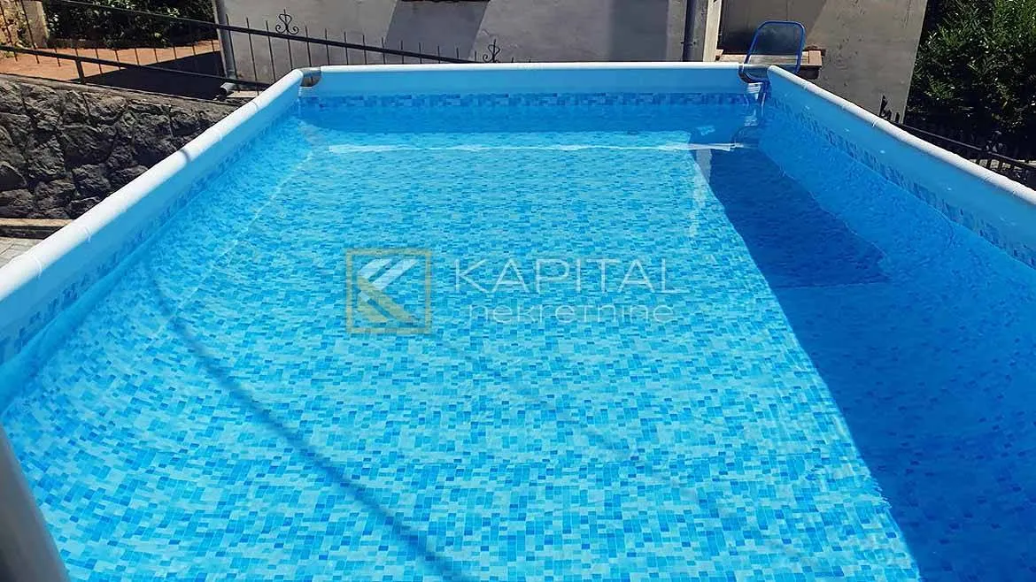 kastav, kuća 2 stana, 1650m2, pogled, - slika 17