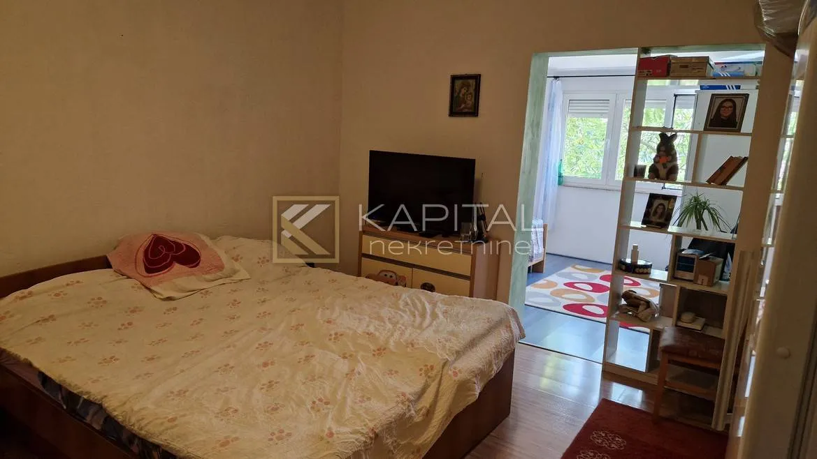 prodaje se 2s+db stan od 65 m² – sroki - slika 4