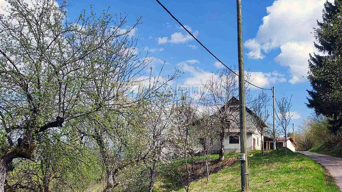 gerovo, kuća na vrhu brijega - slika 2