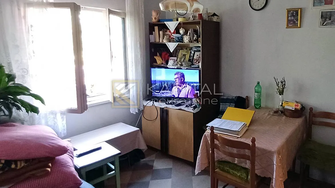 ledenice, samostojeća kuća s 500m2 okućnice potencijal!!! - slika 3