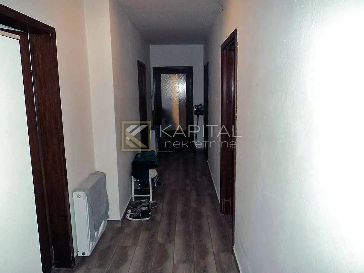 matulji,nedovršena kuća,sa 2 stana i 1000m2 okućnice!!! - slika 4