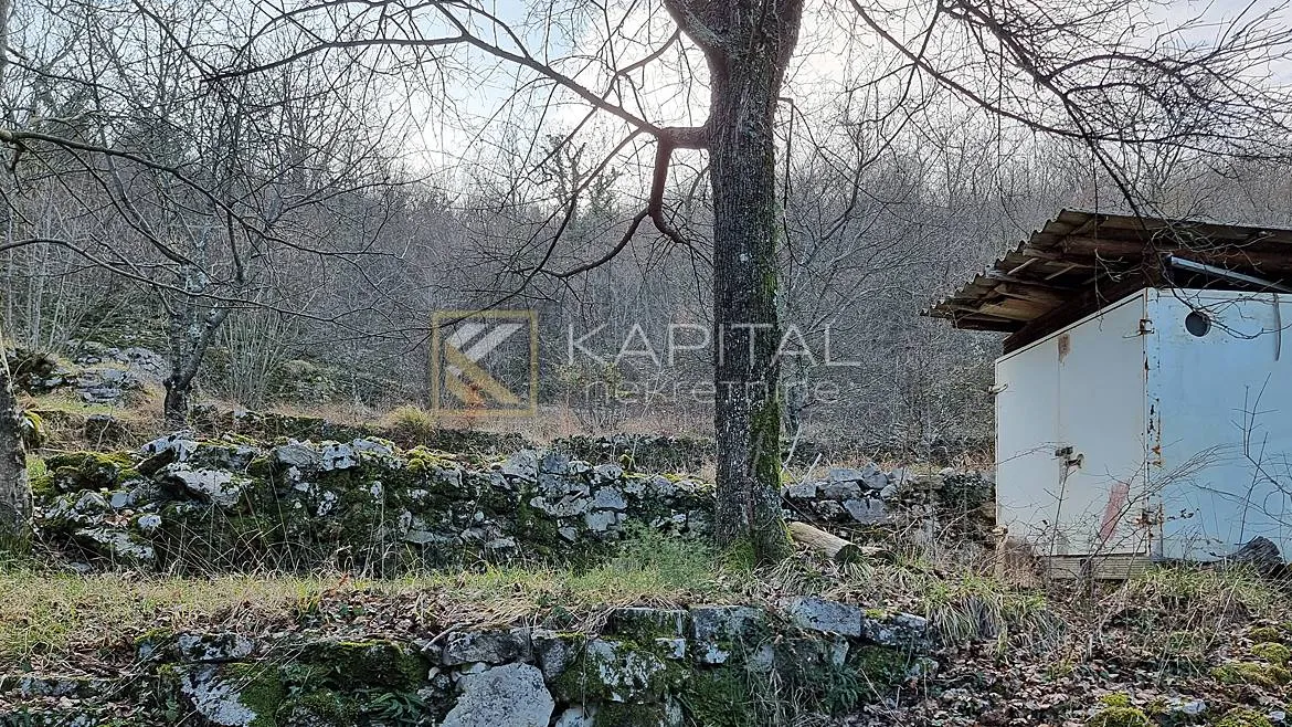 građevinsko zemljište 3046 m2 - slika 4