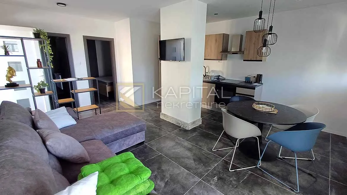 omišalj, samostojeća apartmanska kuća na 100m od mora - slika 6