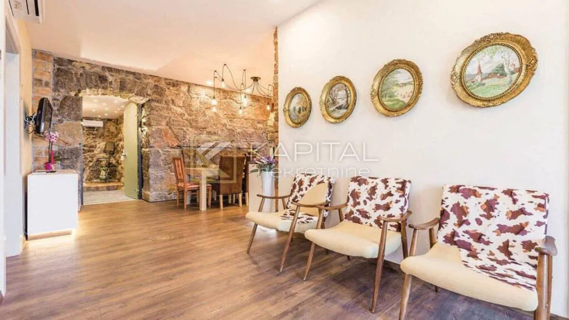 ičići, prekrasna villa s bazenom - slika 11