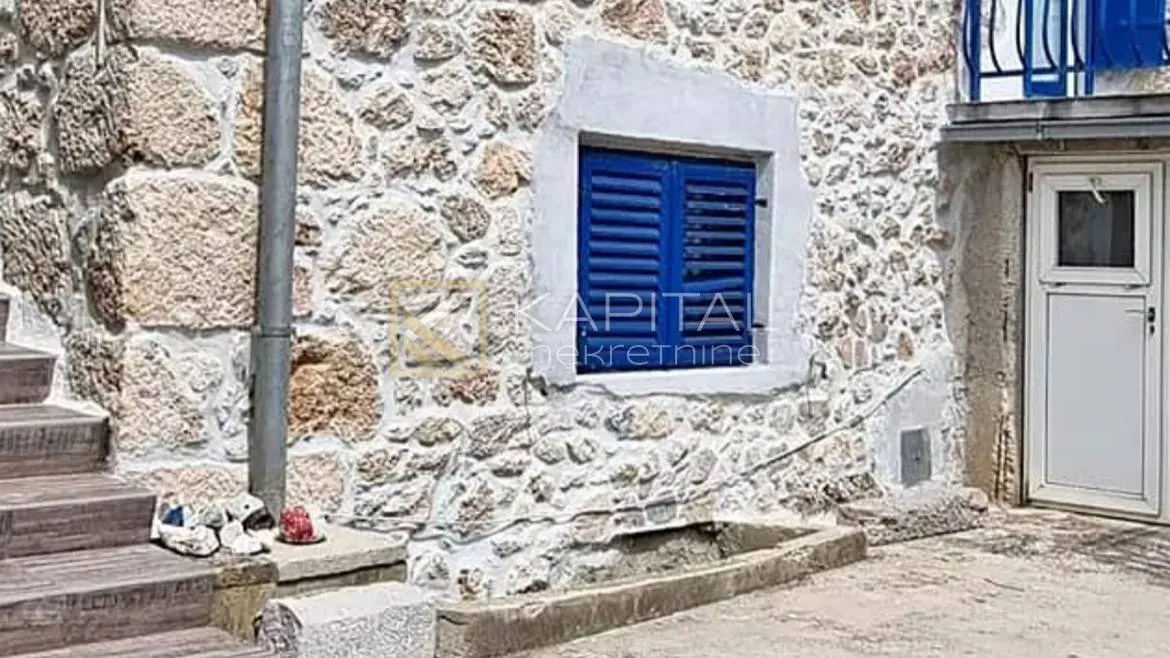 Bribir, 70 m2 , novo adaptirani stan - Bribir, Vinodolska općina