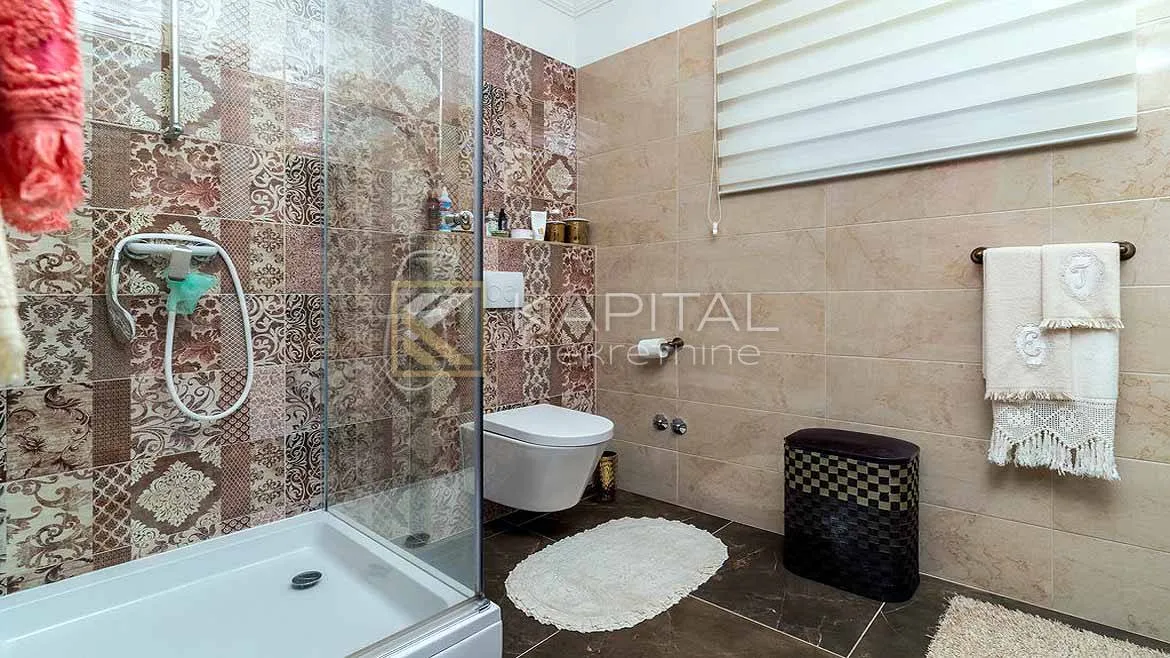 kastav, kuća 2 stana, 1650m2, pogled, - slika 7