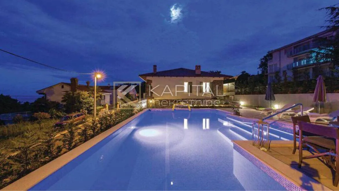 Ičići, prekrasna villa s bazenom - Ičići, Opatija