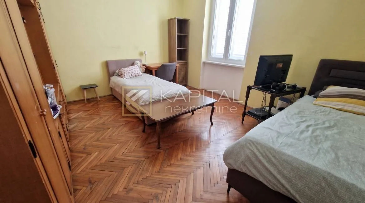 podmurvice, prizemni stan s vrtom i konobom - slika 2