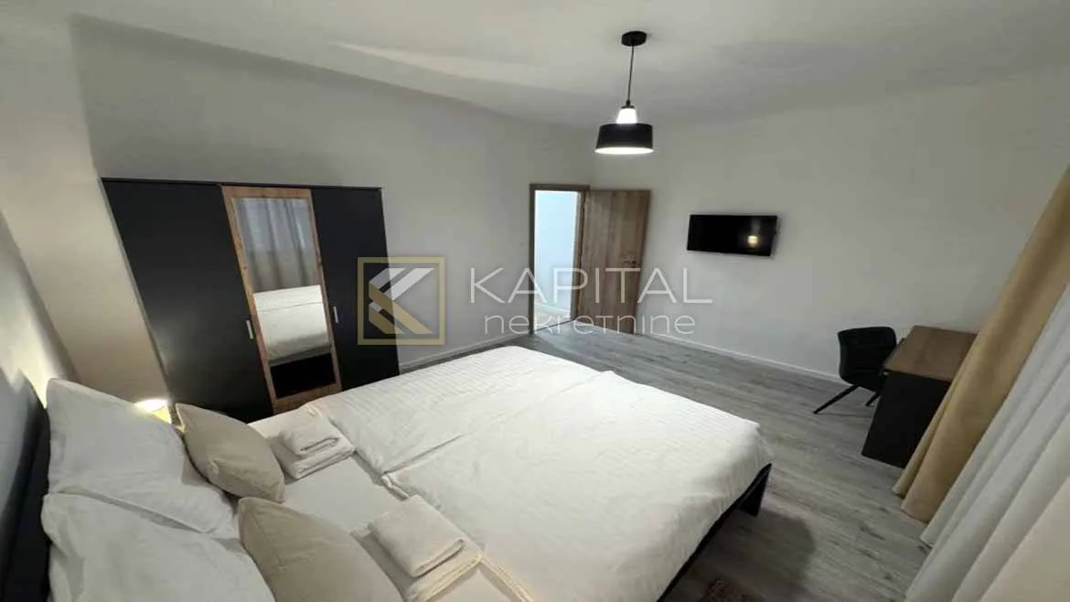rijeka korzo, dva uređena apartmana - slika 7
