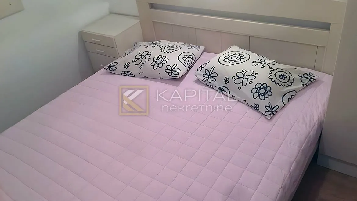 stan kostrena 2s+db 64m2 prizemlje terasa 225.000€ - slika 5