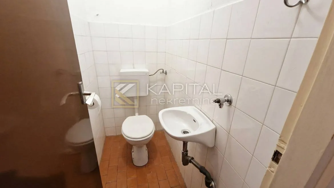 prilika za uređenje: 3s+db od 87 m2 na 10. katu - slika 8