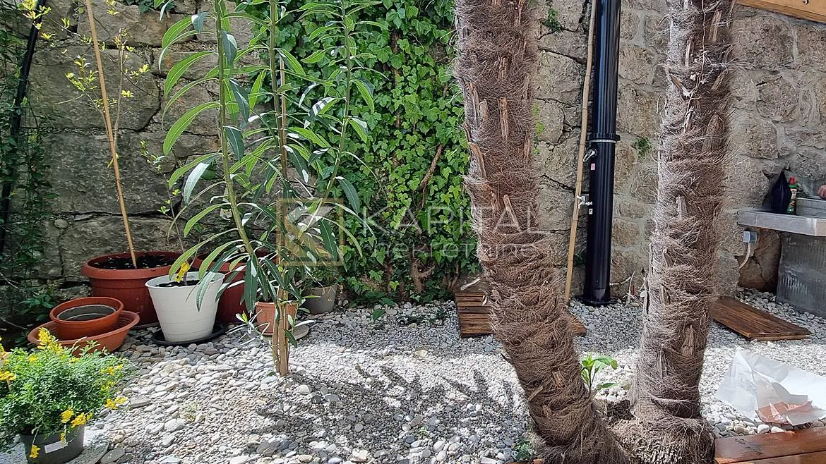 opatija - nova cesta, prizemlje s okućnicom! - slika 6