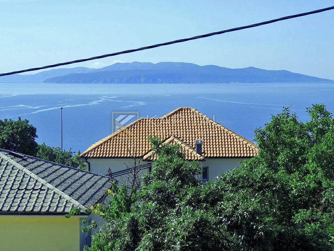 stan etaža matulji 127 m2 + okućnica - slika 11
