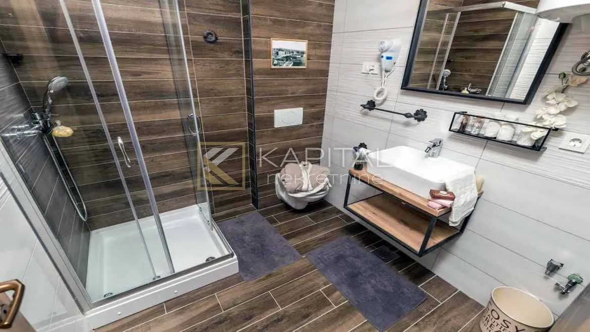 rijeka korzo, dva uređena apartmana - slika 4