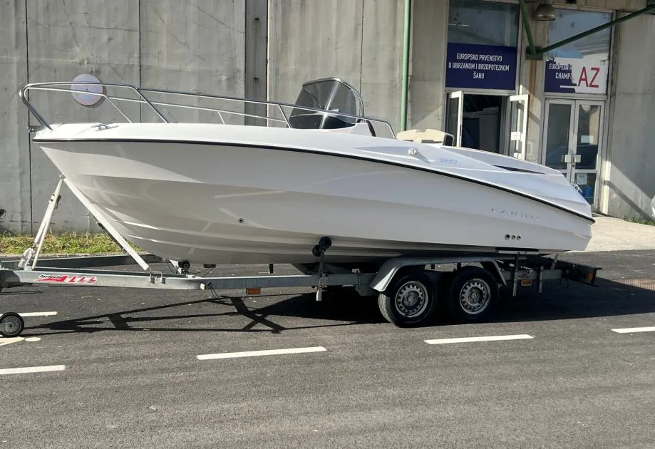 Karnic 1851 - Model 2026 (malo Veliko Plovilo) - Makarska