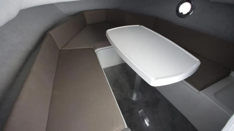 karnic 6.70 m (sl602) - sundeck, model 2024 - slika 5