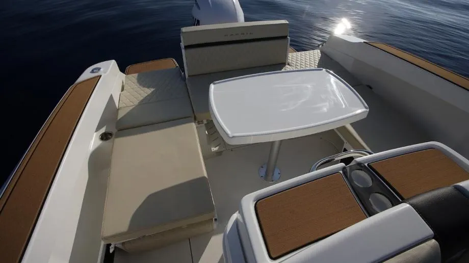 karnic 6.70 m (sl602) - sundeck, model 2024 - slika 9
