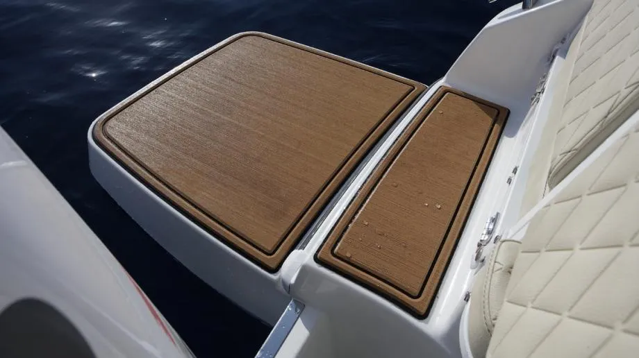 karnic 6.70 m (sl602) - sundeck, model 2024 - slika 16