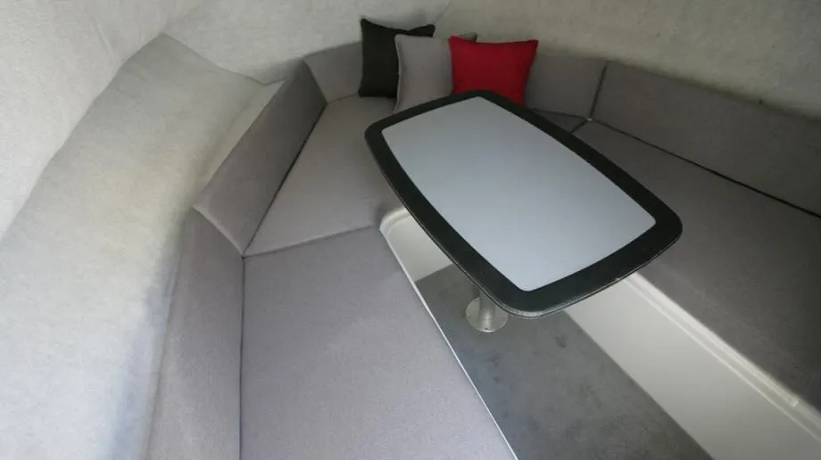 karnic 7,08 m (22sr) - cabin cruiser, model 2023 - slika 9