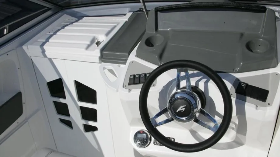 karnic 7,08 m (22sr) - cabin cruiser, model 2023 - slika 13