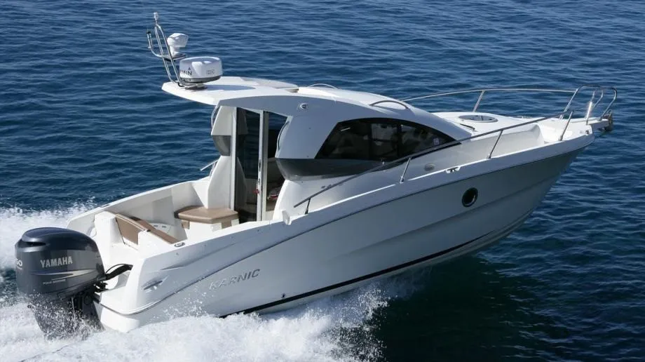 karnic 7.80 m (2455 storm) - cruiser, model 2023 - slika 3