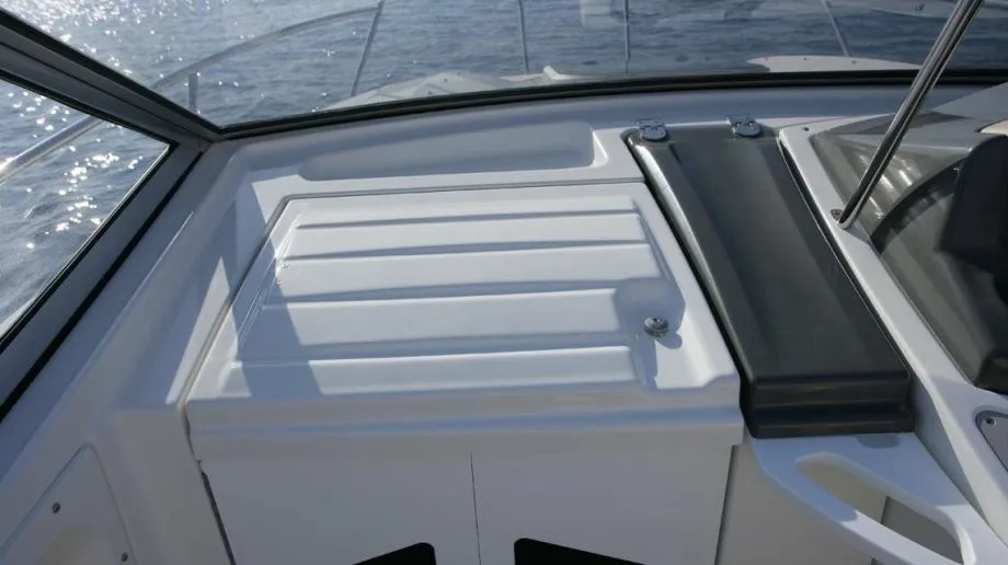 karnic 7,08 m (22sr) - cabin cruiser, model 2023 - slika 16
