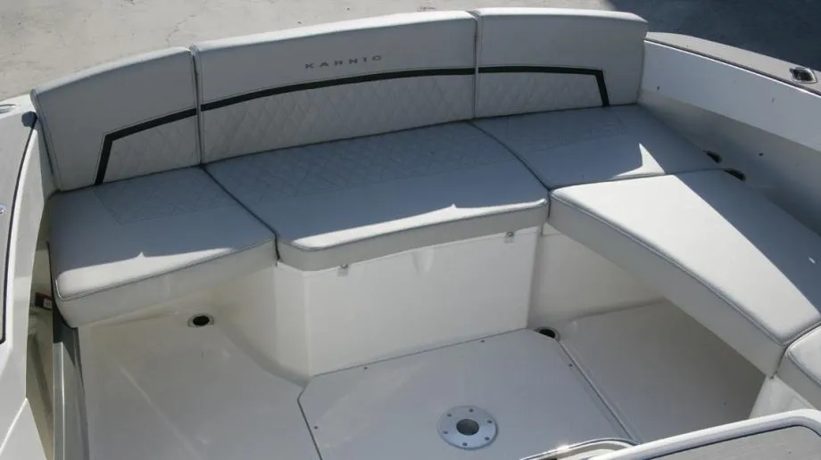 karnic 7,08 m (22sr) - cabin cruiser, model 2023 - slika 19