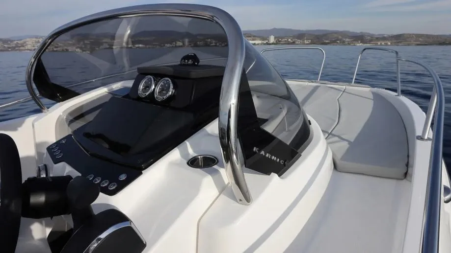 karnic 7,15 m (sl692) - sundeck, model 2026 - slika 7