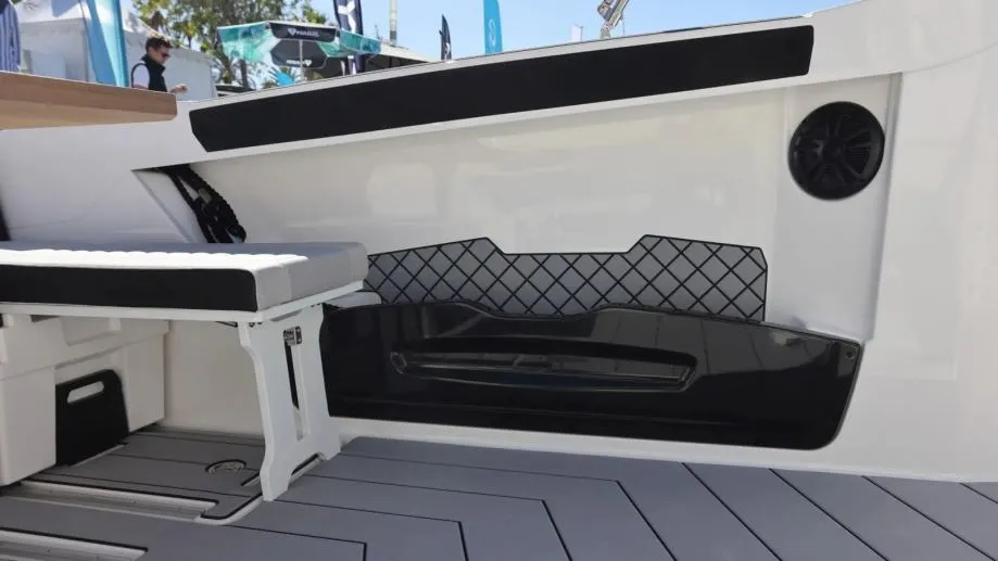 karnic 9,35 m (sl902) dvije kabine, model 2026 - slika 9