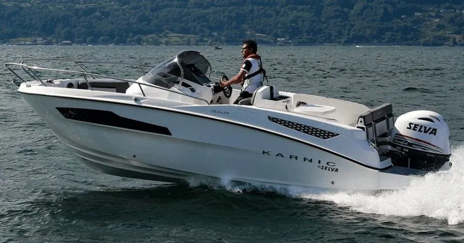 karnic 6.70 m (sl601) - otvoreni pramac/kabina u konzoli, model 2024 - slika 4