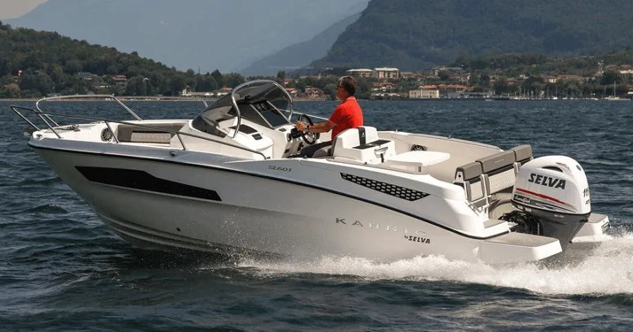 karnic 6.70 m (sl601) - otvoreni pramac/kabina u konzoli, model 2024 - slika 5