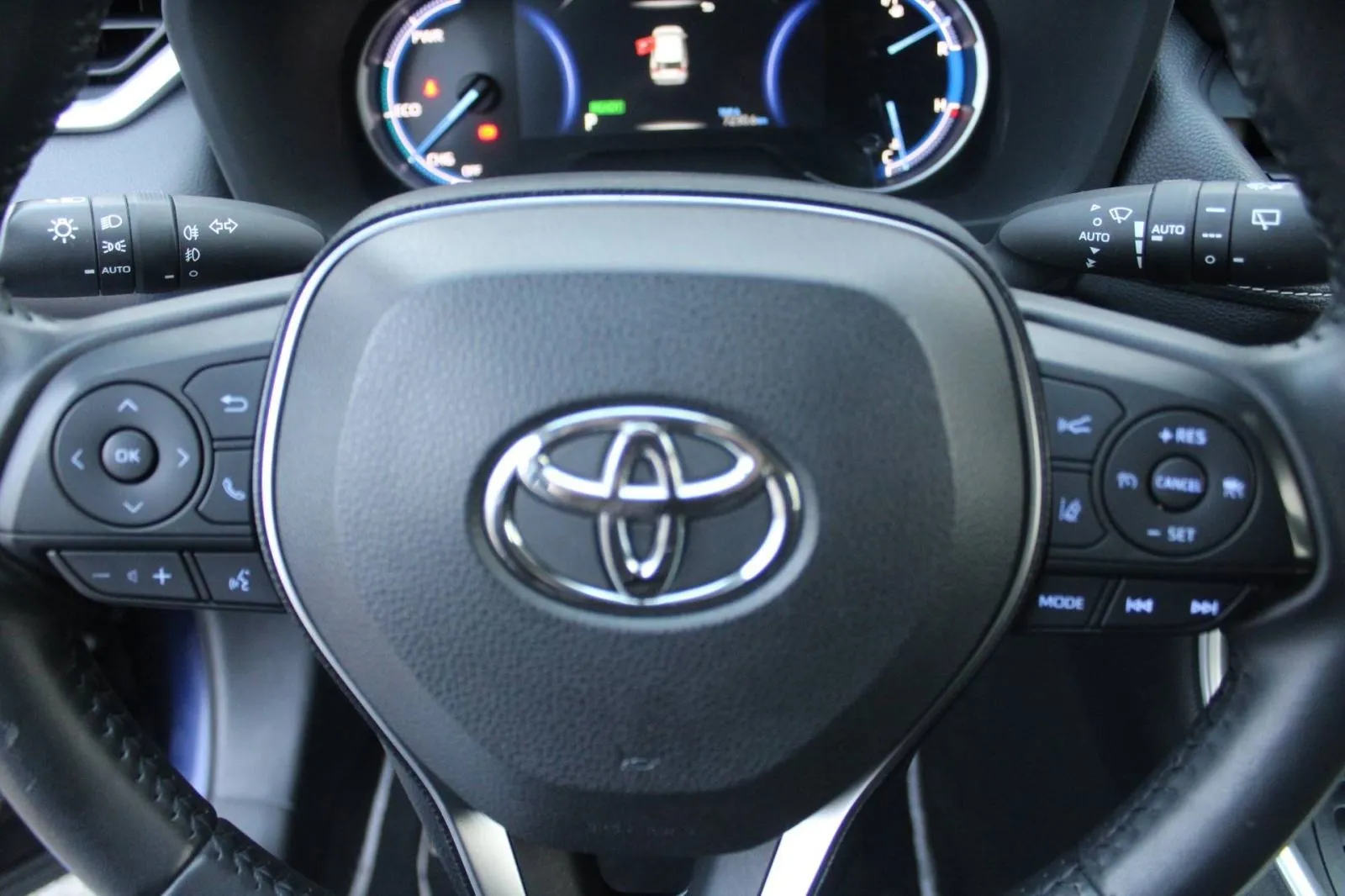 toyota rav4 2.5 hybrid awd automatik *navigacija, kamera* - slika 10