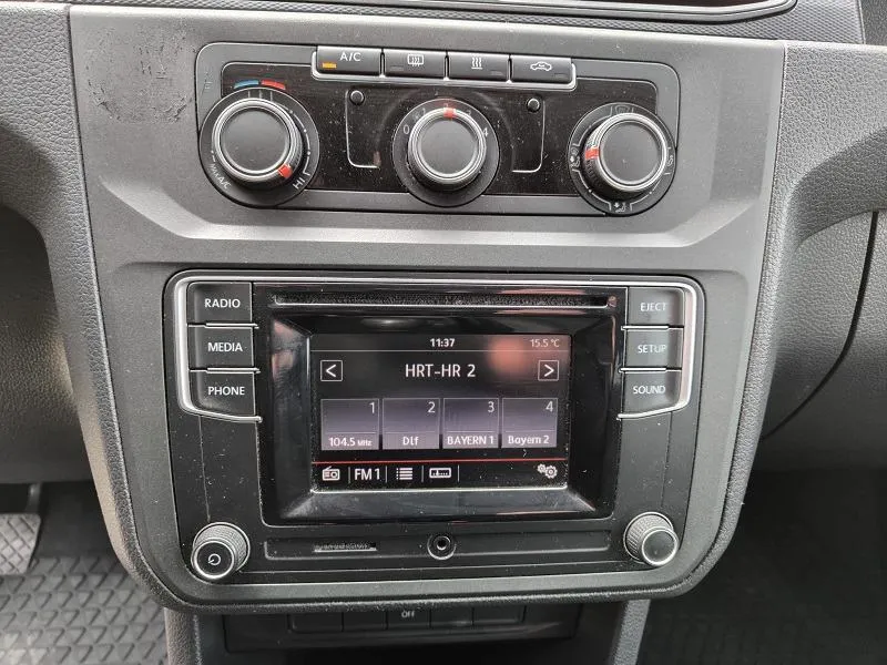 volkswagen caddy 2.0 tdi*klima*park.senzori* - slika 17