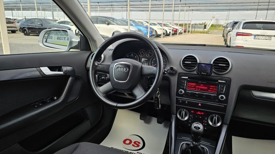 audi a3 sb 1,6 tdi,climatronic,tempomat,alu,abs,servo,reg.-9/2025 - slika 15
