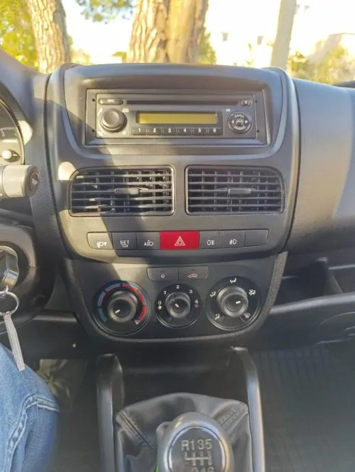 opel combo 1,6 cdti l2h1 - slika 9