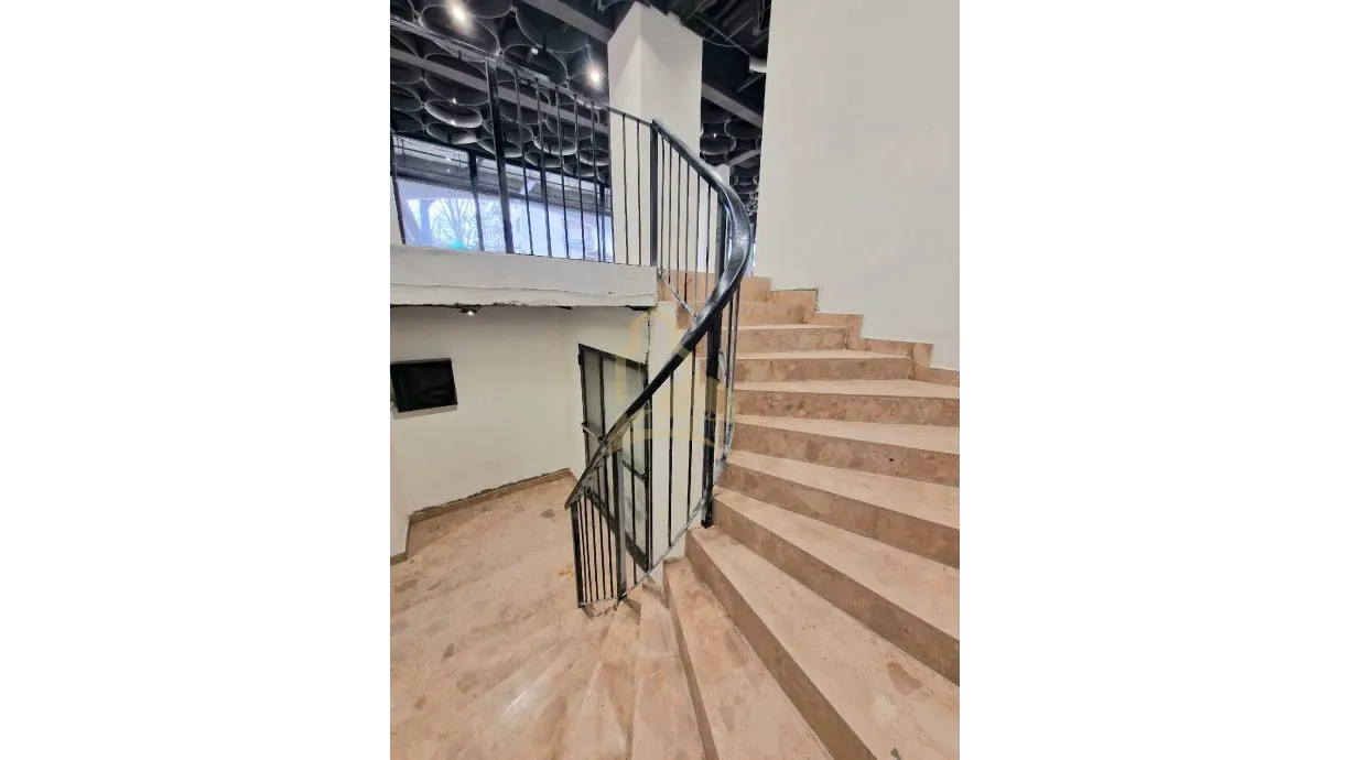 poslovni prostor cca 700m2 trešnjevka / voltino - slika 26