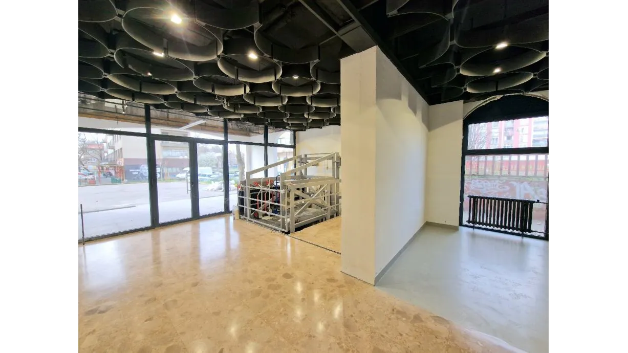 poslovni prostor cca 700m2 trešnjevka / voltino - slika 2