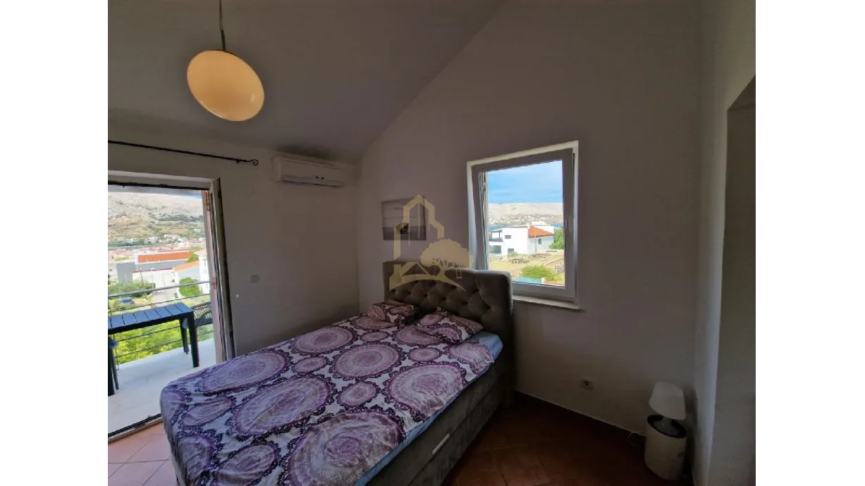 2 apartmana s pogledom na paški zaljev, 81m2 - slika 6