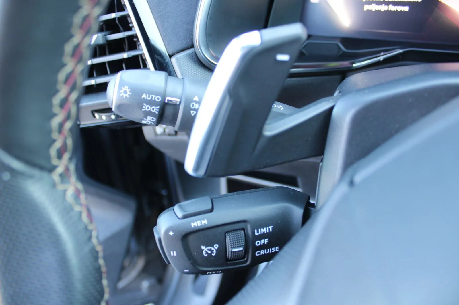 ds 7 bluehdi automatik performance line - slika 24
