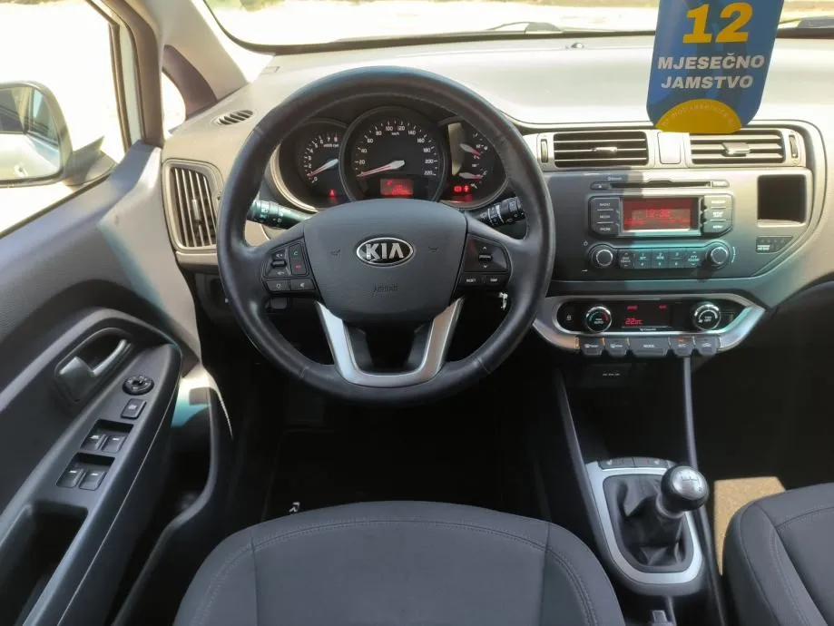 kia rio 1,2 fifa cup edition, servisna, jamstvo, reg. 1 godinu - slika 12