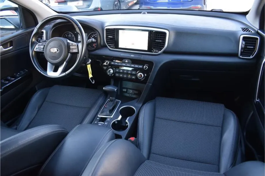 kia sportage 1.6 crdi automatik -dab,kamera,android&apple -design - slika 12